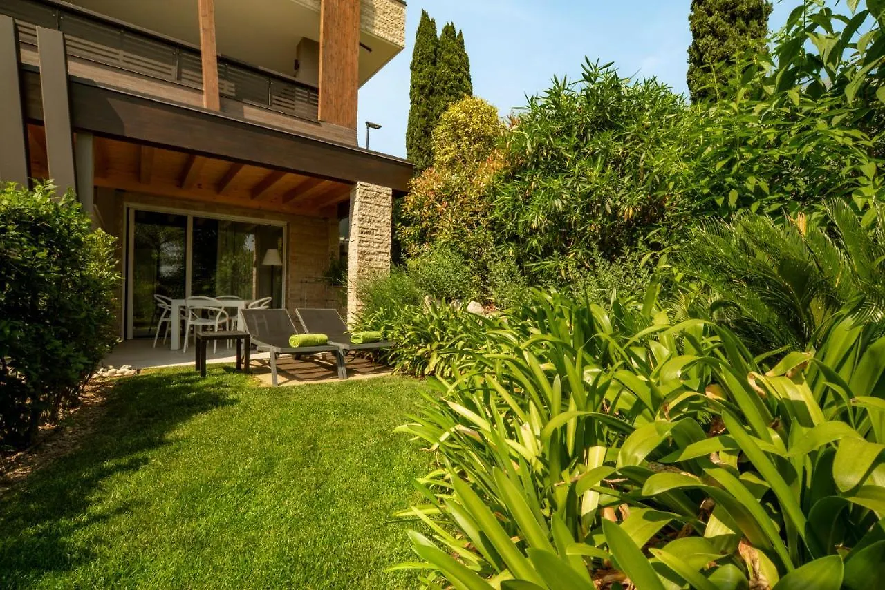 Lamasu Rioverde - Lago Di Garda سان فيليتْشي ديل بيناكو 3*,  إيطاليا